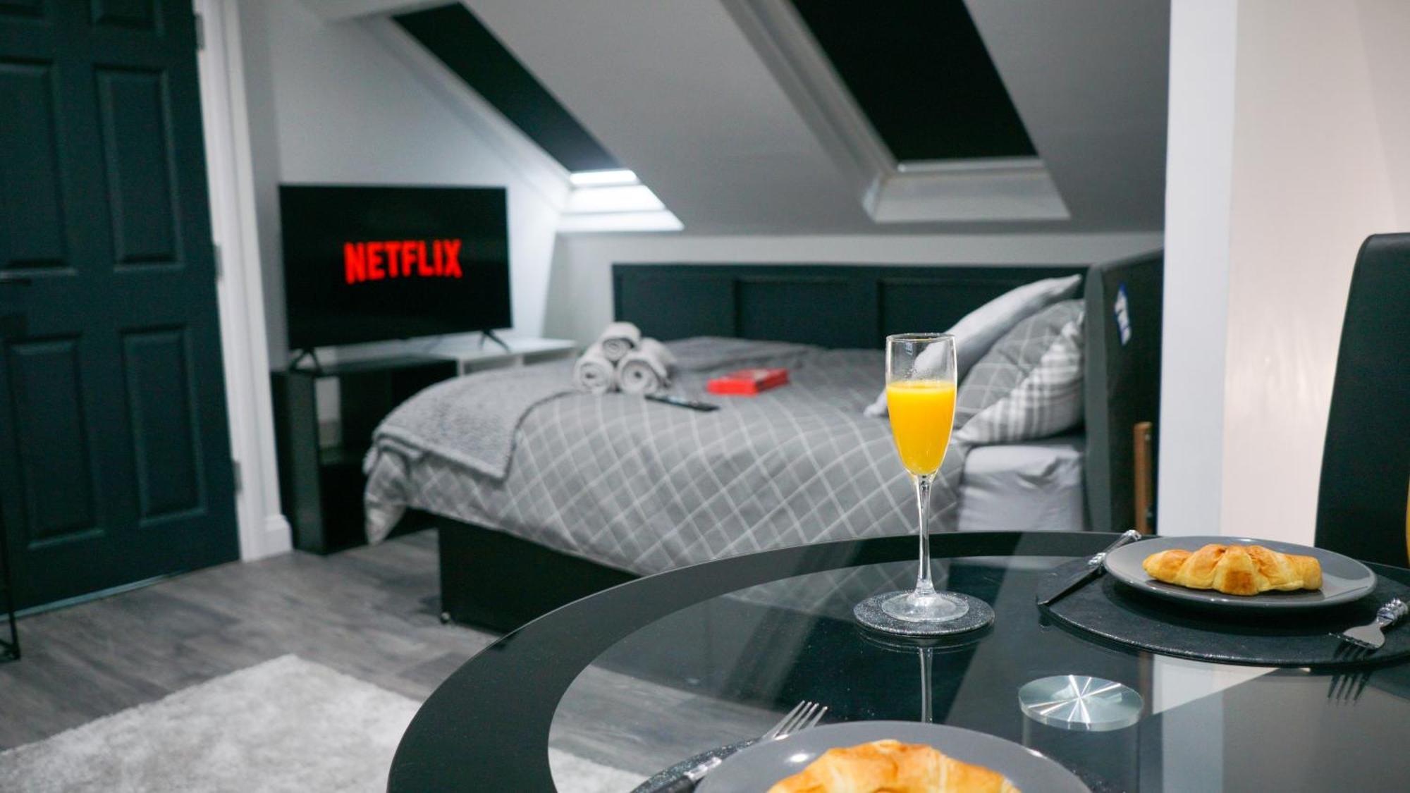 Modern Apartments Near Cardiff City Centre Bagian luar foto